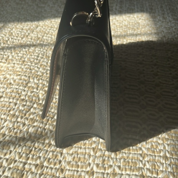 KATE SPADE BLACK LEATHER CONVERTIBLE BAG - Picture 9 of 13